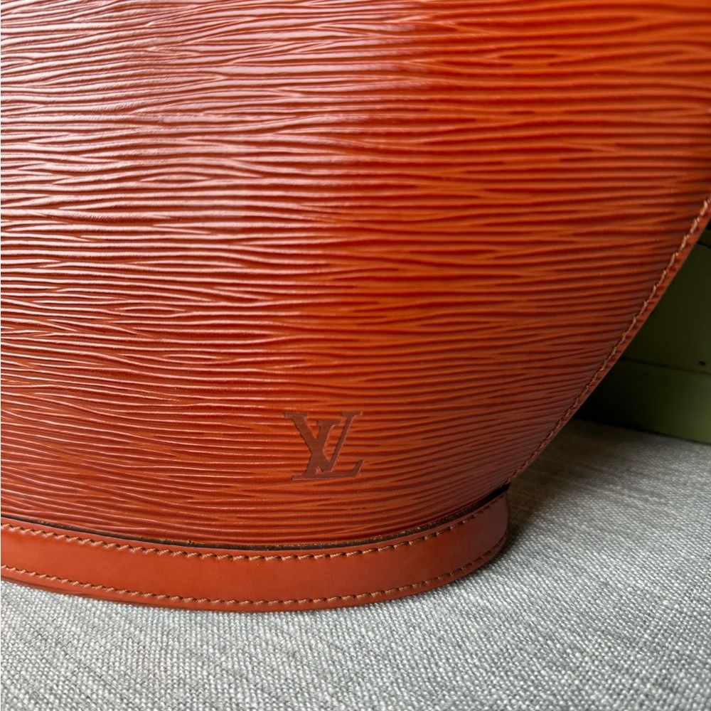 Authentic Vintage Louis Vuitton Saint Jacques Epi Brown Handbag Tote PM - Picture 4 of 16